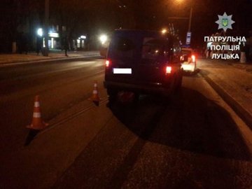 У Луцьку - аварія через недбалого пішохода