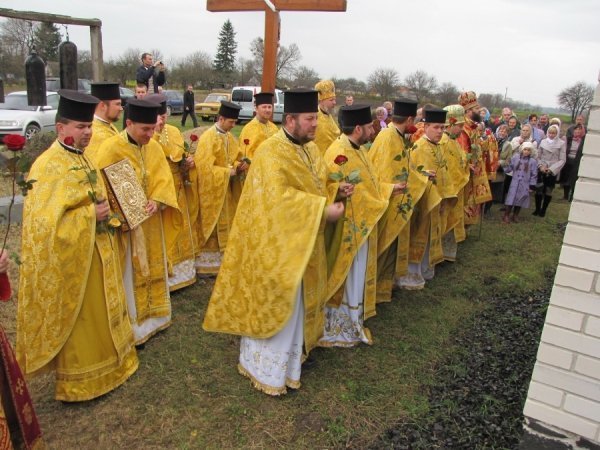 Неподалік Луцька освятили новий храм – «місце спасіння». ФОТО