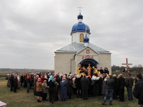 Неподалік Луцька освятили новий храм – «місце спасіння». ФОТО