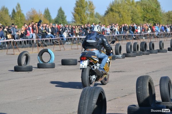 Автомотофестиваль під Луцьком: день другий. ФОТО