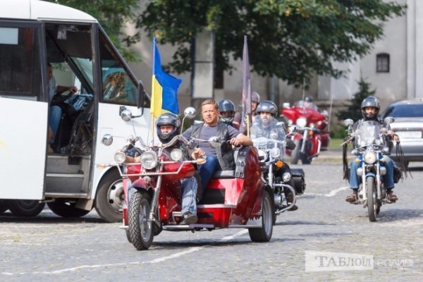 Понад півсотні байкерів з Волині та закордону проїхалися Луцьком. ФОТО