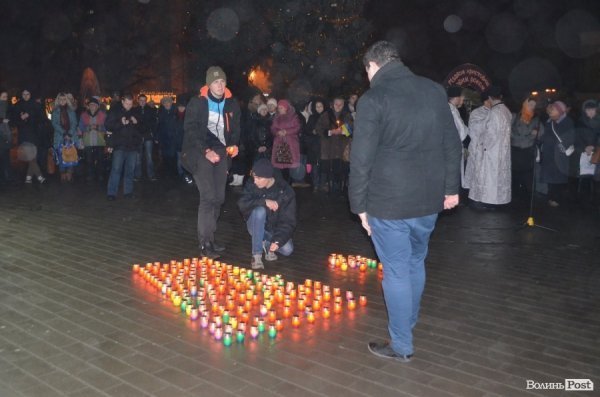 У Луцьку молилися за військовими, які загинули. ФОТО. ВІДЕО