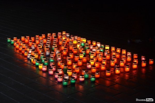 У Луцьку молилися за військовими, які загинули. ФОТО. ВІДЕО