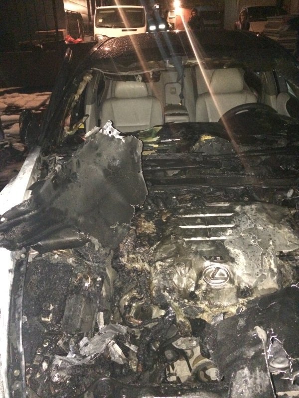 У Луцьку горіло авто депутата міськради. ФОТО