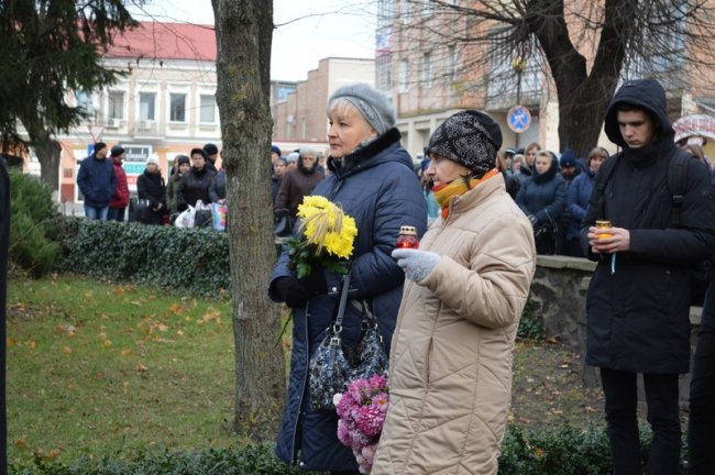 У Ковелі вшанували жертв Голодомору. ФОТО