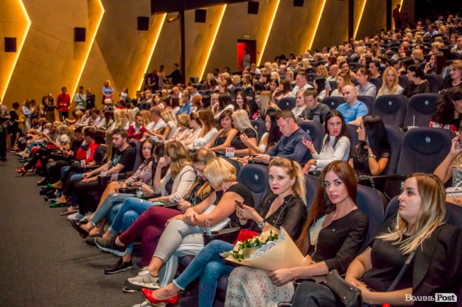 Шквал емоцій та запальна музика: як у Луцьку виступав Dan Balan. ФОТО