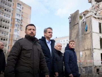 Російська ракета вибухнула за 500 метрів від Зеленського та прем'єра Греції в Одесі, – CNN