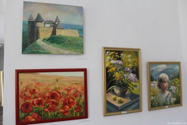 У Луцьку відкрилася виставка до Дня художника. ФОТО