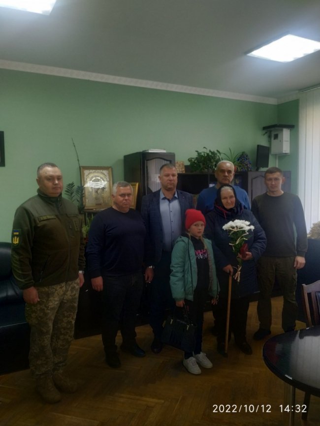 На Волині матері загиблого Героя вручили нагороду сина