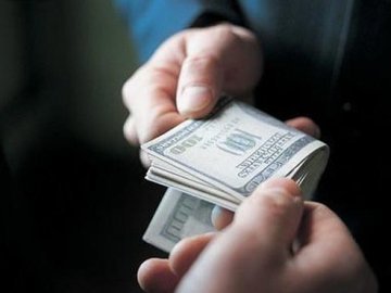 На Волині адвокат-хабарник відбувся штрафом