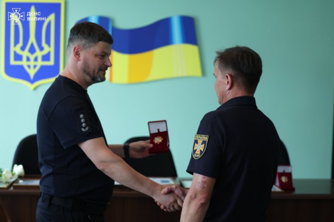 Волинські рятувальники отримали нагороди. ФОТО