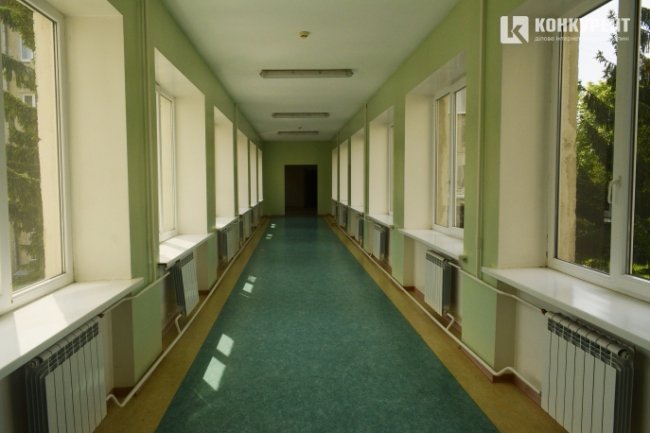 Перехід до акушерського корпусу