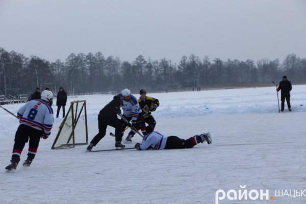 У Шацьку ковельчани отримали «льодову» перемогу