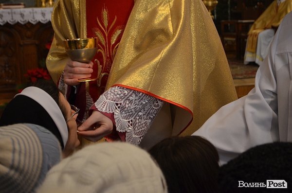 Луцькі католики відслужили святу літургію. ФОТО