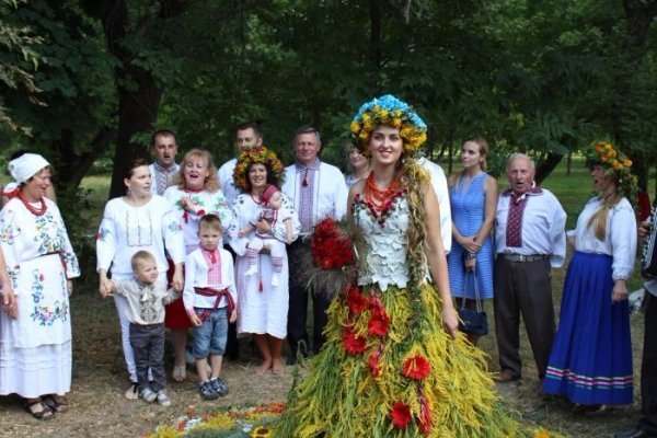 Луцьк ряснів різнобарв’ям квіткових композицій. ФОТО