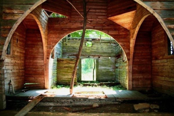 Закинуті українські храми Польщі. ФОТО