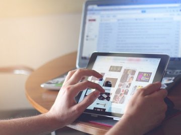 Міносвіти закупило вчителям понад 400 тисяч гаджетів 