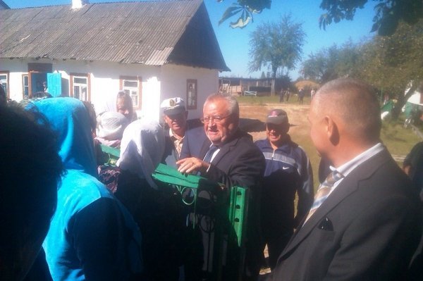 Як губернатор оглядав проблемну волинську школу. ФОТО. ВІДЕО