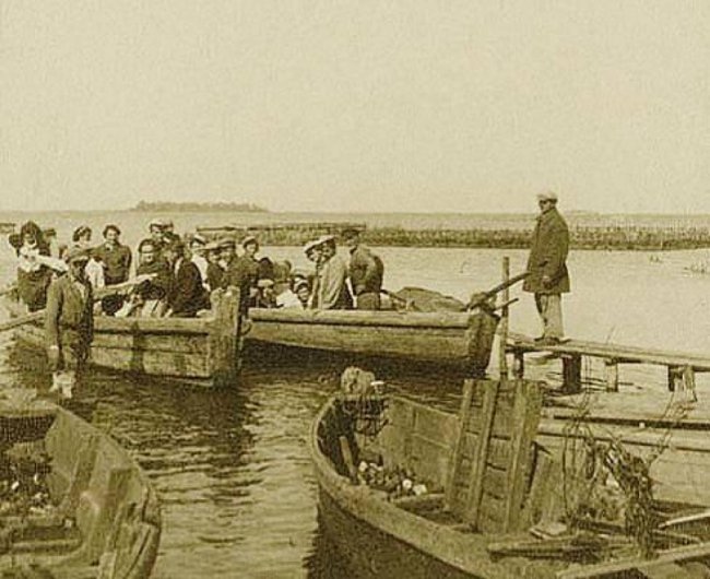 Показали фото Світязю столітньої давнини 