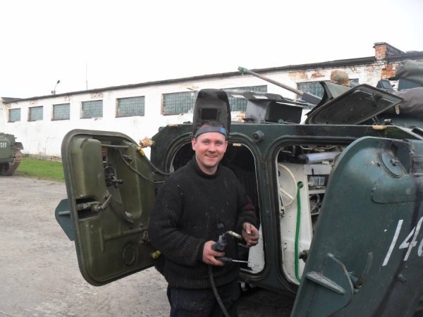 Як на Волині відновлюють військову техніку. ФОТО
