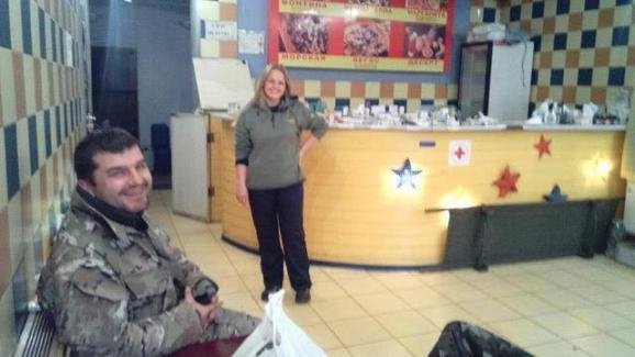 На Донеччині бойовики обстріляли волонтерський центр.ФОТО