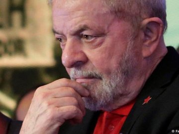 Екс-президента Бразилії засудили до 9 років тюрми за корупцію