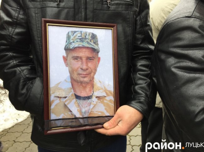 На Волині попрощались з бійцем 14-ої бригади. ФОТО