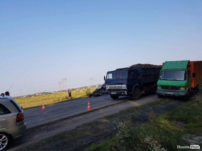 На трасі «Луцьк-Рівне» - моторошна аварія. ФОТО