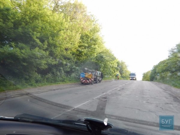 Дорога на Волині відремонтована неякісно. ФОТО. ВІДЕО