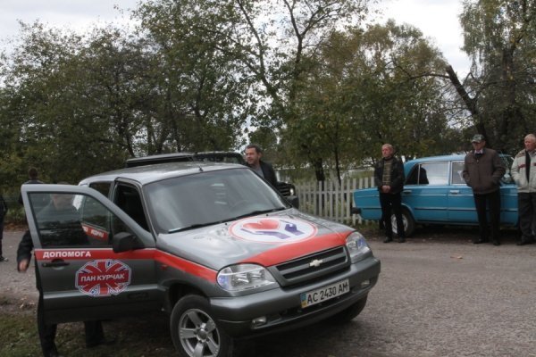 Сільська амбулаторія на Волині отримала автомобіль «Нива Шевроле». ФОТО