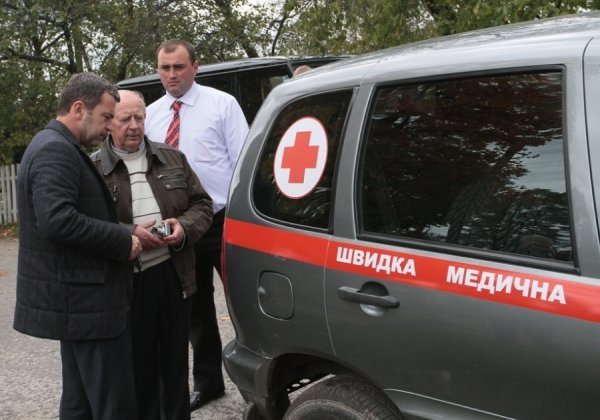 Сільська амбулаторія на Волині отримала автомобіль «Нива Шевроле». ФОТО