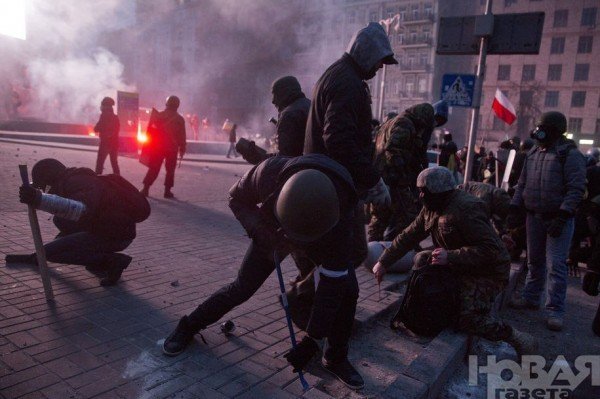 Вражаючі фото сутичок на Грушевського