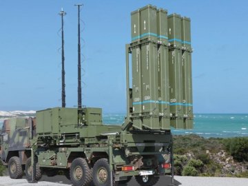 Норвегія подарує Україні ракети для систем IRIS-T та техніку для розмінування