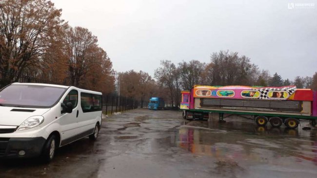 У Луцьку відкриють парк атракціонів і ковзанку. ФОТО