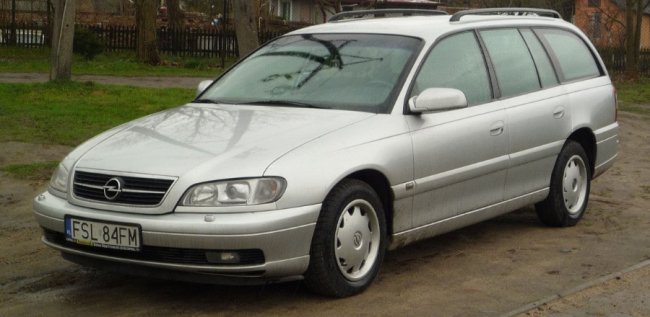 Opel Omega