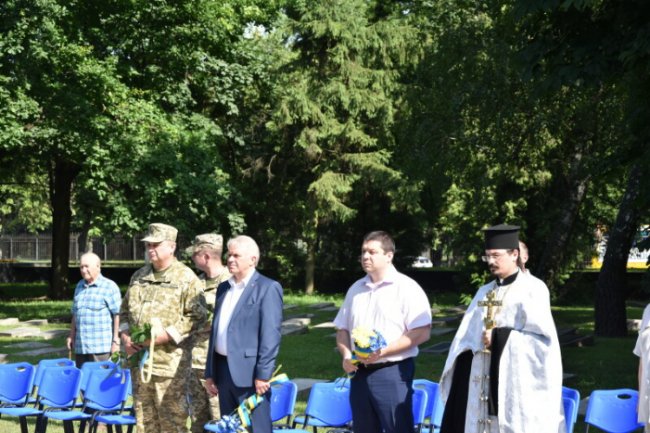 Лучани вшанували пам’ять жертв війни. ФОТО