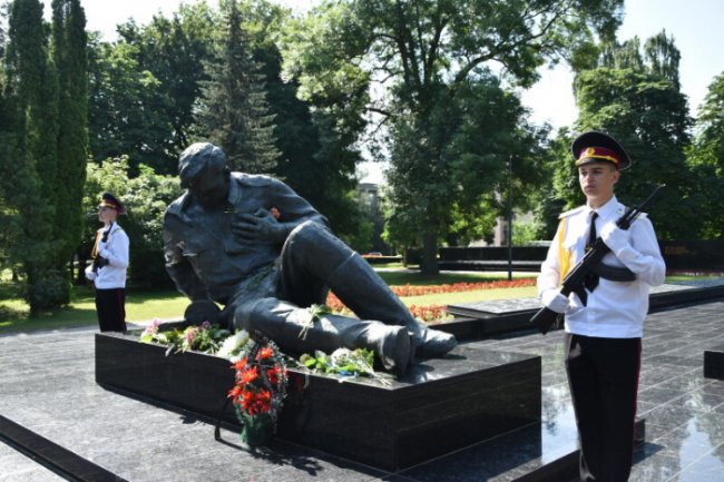 Лучани вшанували пам’ять жертв війни. ФОТО