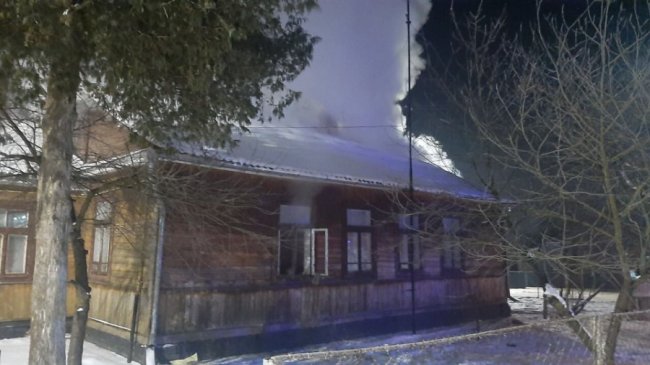 У місті на Волині  вночі горів дерев’яний будинок