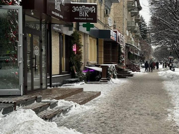 У січні у Луцьку надійшло майже 200 скарг на непочищені тротуари