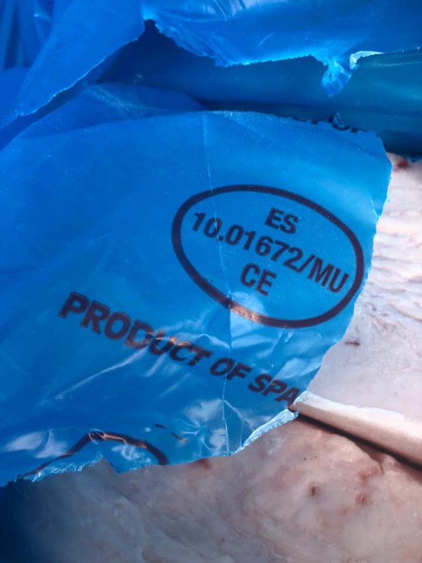 Через Волинь з Іспанії намагалися нелегально провезти 20 тон сала. ФОТО