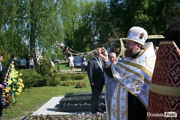 У Теремно вшанували ветеранів та жертв війни. ФОТО