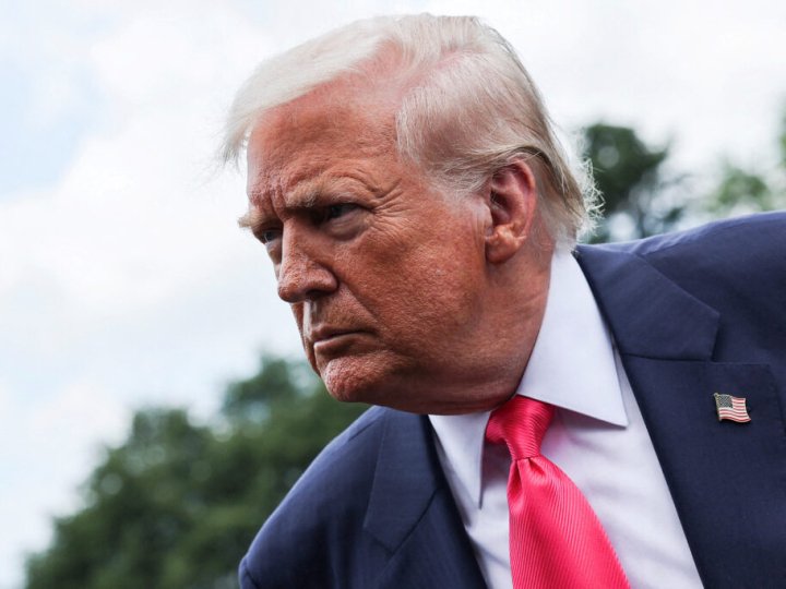 Трамп очікує припинення війни в Україні до 8 серпня