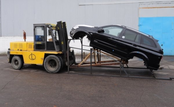 Як в Україні збирають SsangYong та Geely. ФОТО