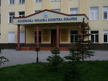 У Луцьку  прооперували воїна, в якого внаслідок поранення зрослася кістка зі зміщенням