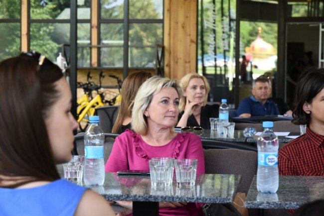 У центральному парку Луцька відкрили школу фрілуфтсліву