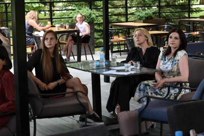 У центральному парку Луцька відкрили школу фрілуфтсліву