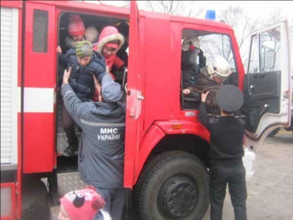 У Рожищі рятувальники провели акцію «Запобігти! Врятувати! Допомогти!»
