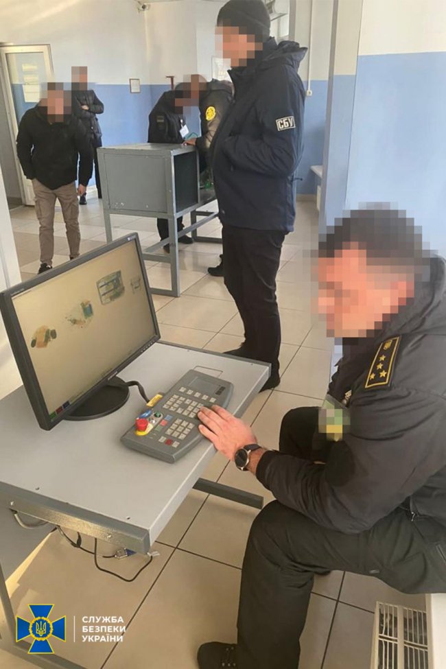 На Волині викрили міжнародний канал контрабанди стероїдів зі Східної Азії. ФОТО