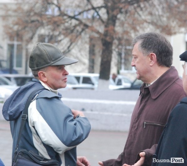 У Луцьку розпочався Євромайдан. ФОТО. ВІДЕО