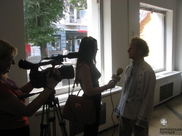 У Луцьку ‒ виставка картин про козаків. ФОТО